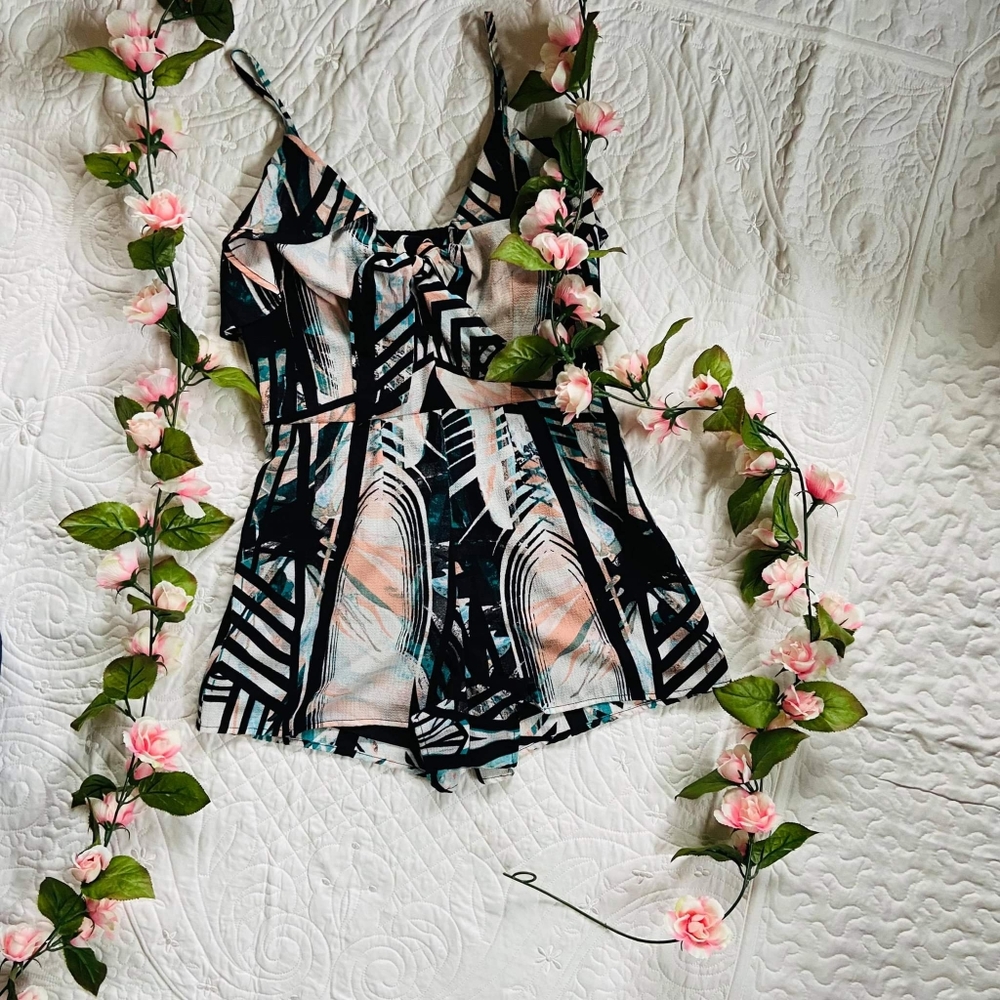 Hawaiian romper